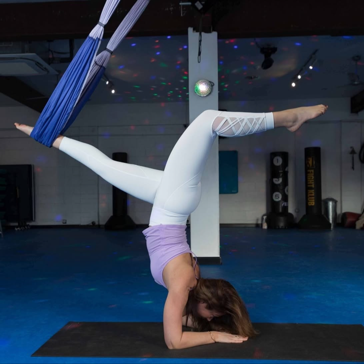 Trapeze Yoga (Ariel)